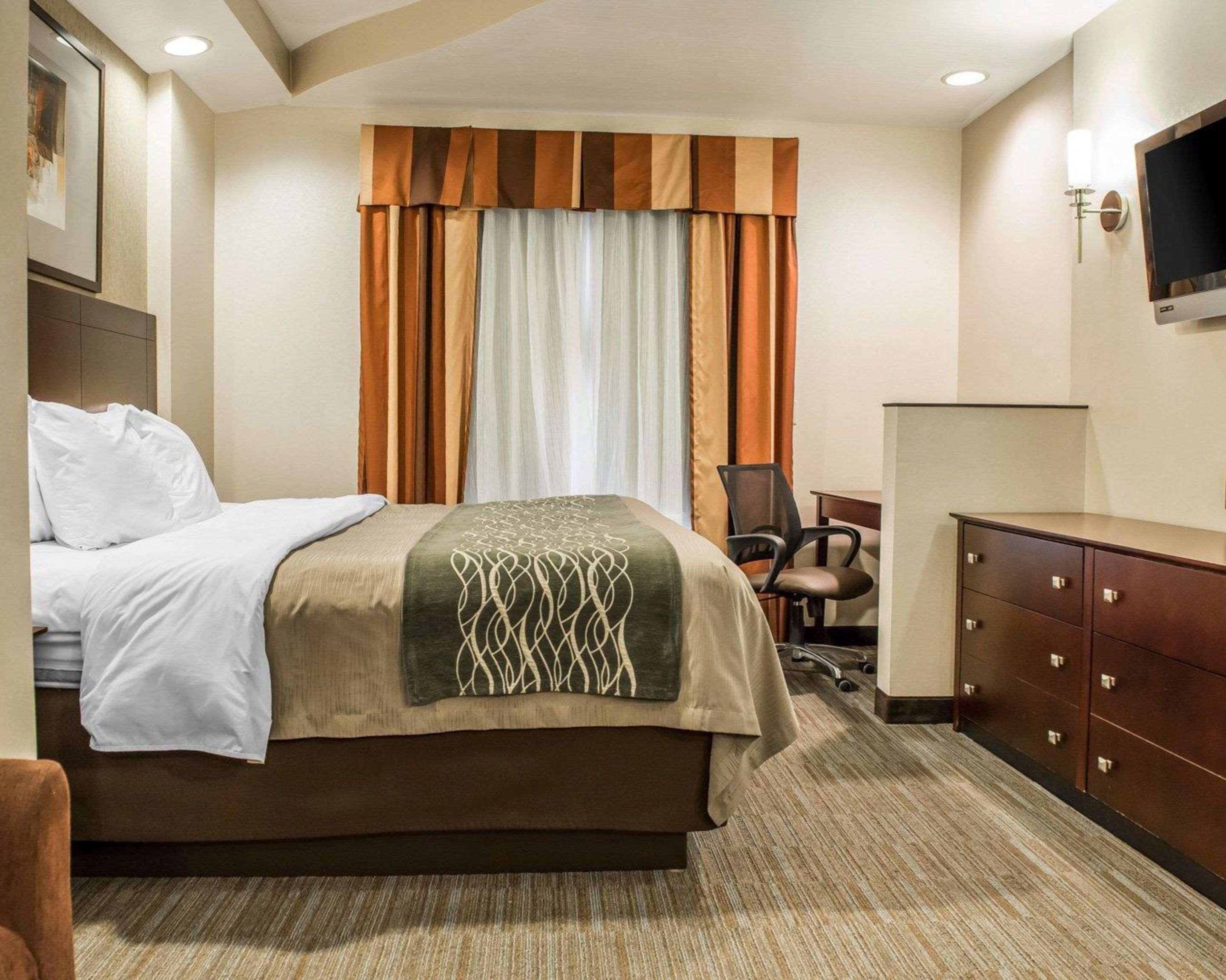 Hometowne Studios & Suites Washington Exteriör bild