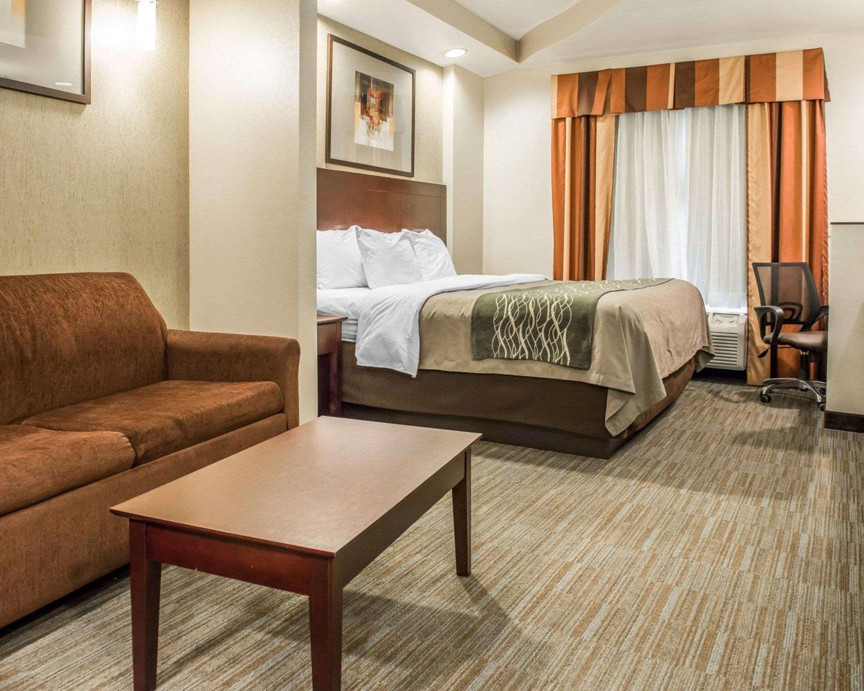 Hometowne Studios & Suites Washington Exteriör bild