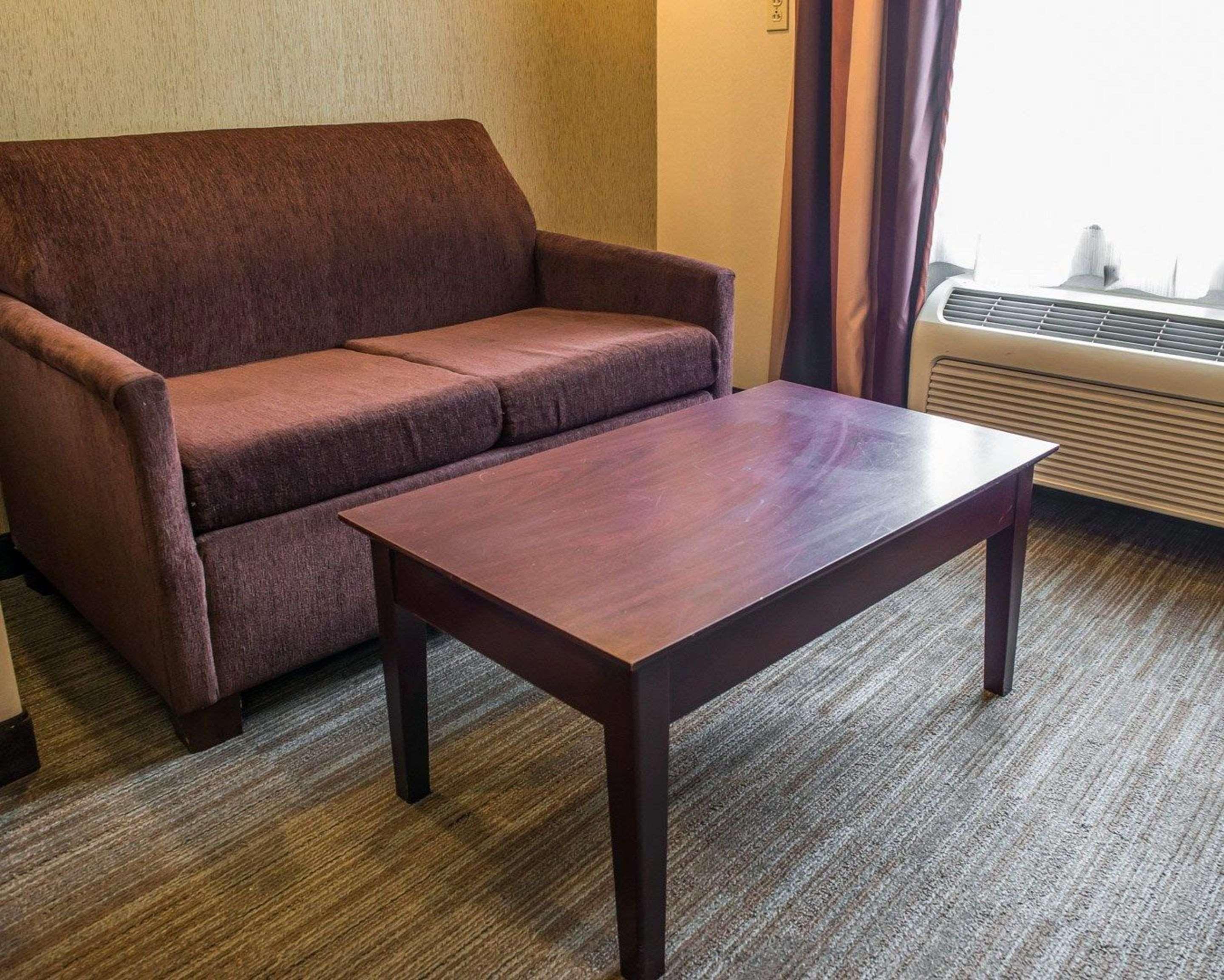 Hometowne Studios & Suites Washington Exteriör bild